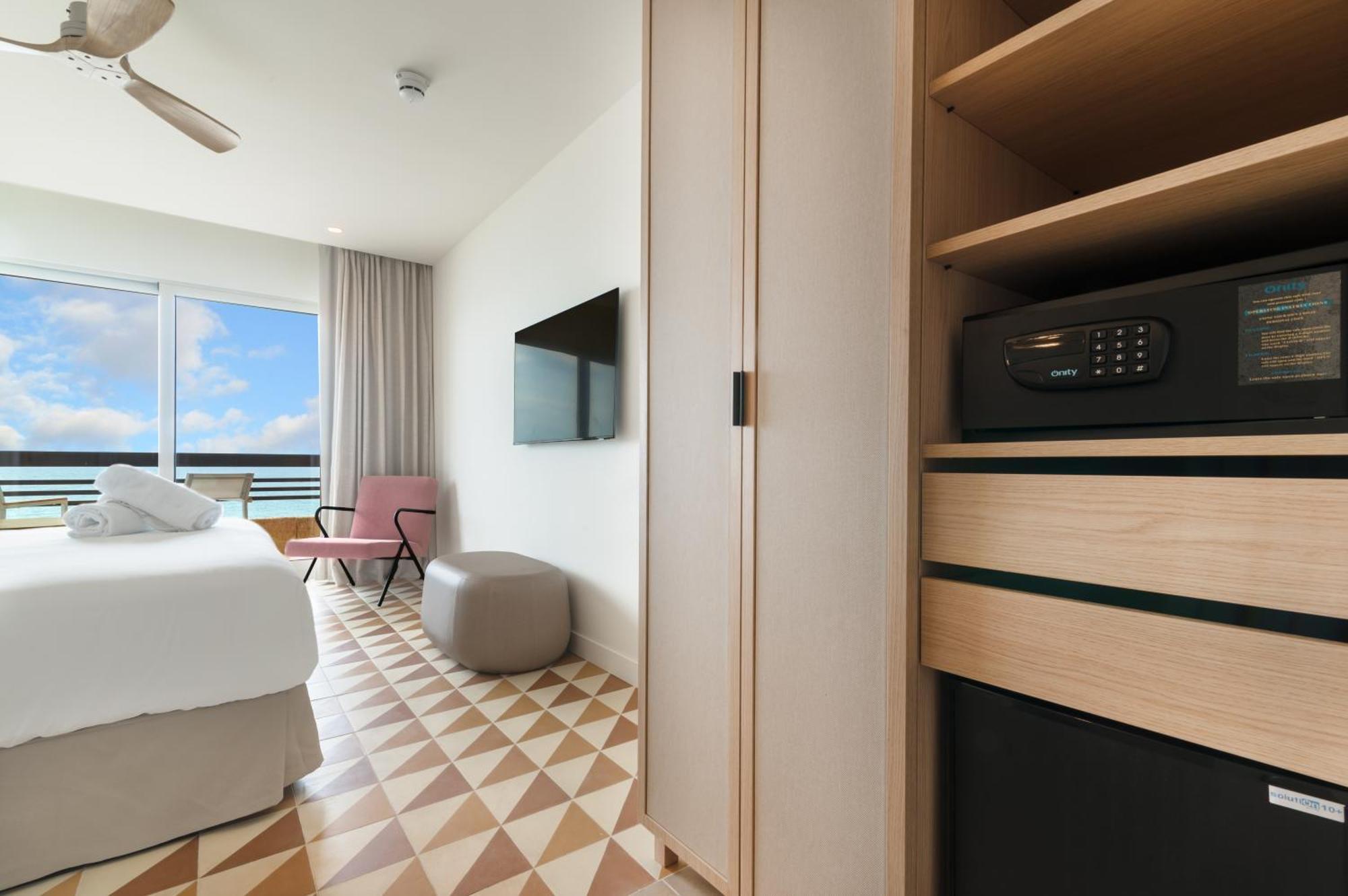 Akquaaa Boutique Calafell