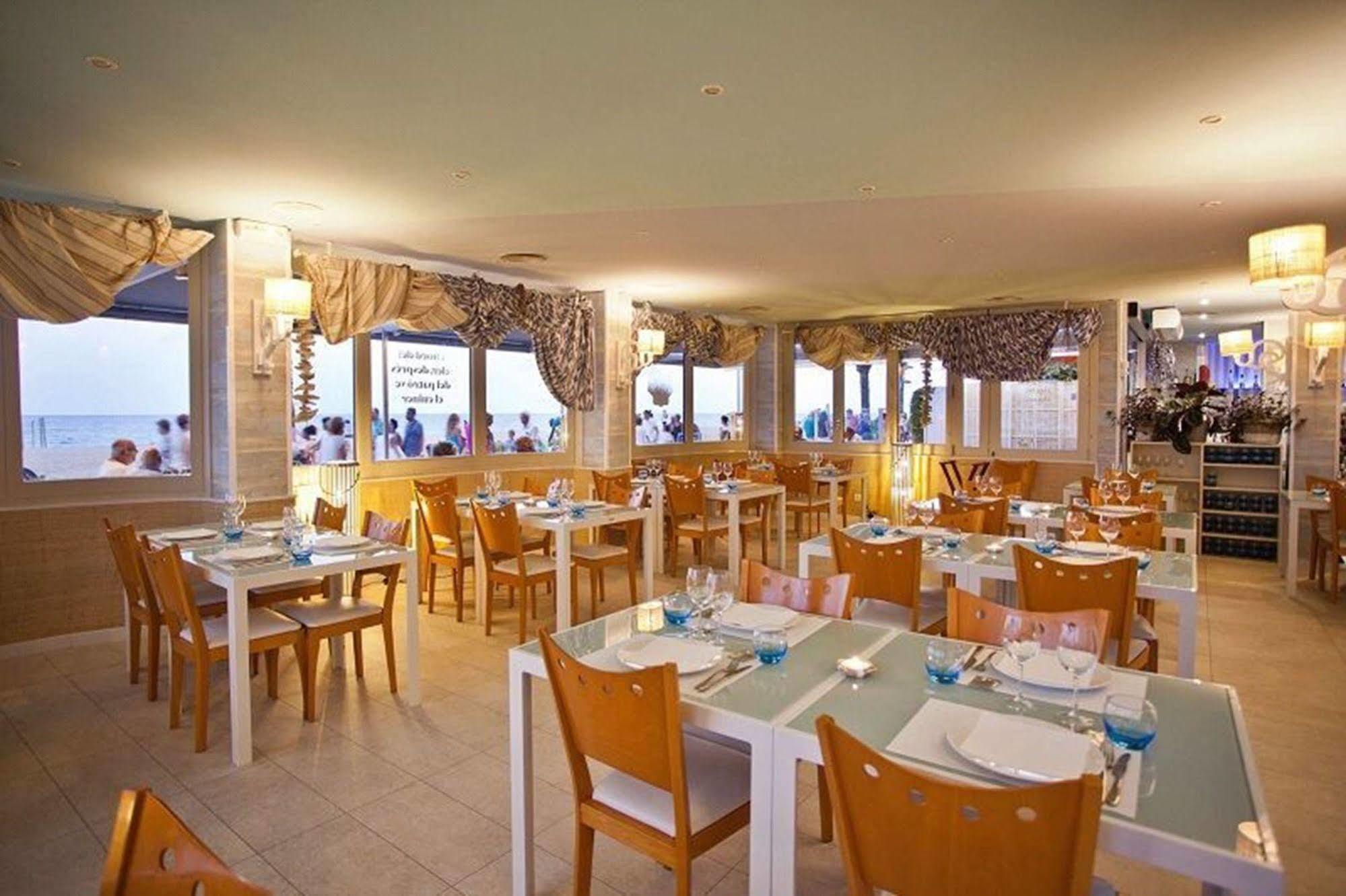 Akquaaa Boutique Calafell